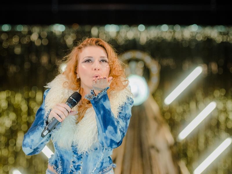 Tutti vogliono essere Beata Kozidrak. La cantante si esibirà al Contemporary Theatre.