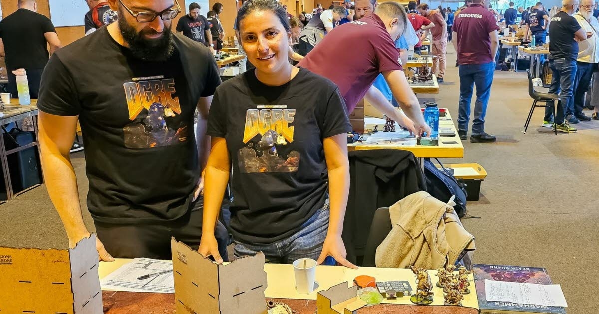 Saverne. 120 ordu komutanı Cosec'te Warhammer figürleriyle yarıştı