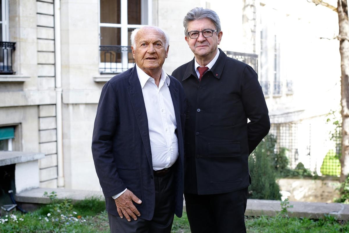 Should We Commemorate the Commune? When Pierre Nora and Jean-Luc Mélenchon Debate History