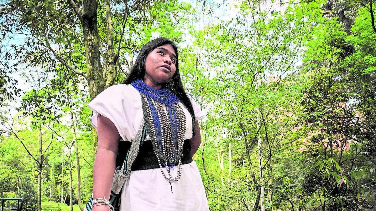 „Es sind nicht 500 Jahre, es sind Tausende“: Arhuaco-Anführer Gunna Chaparro fordert Anerkennung des Ahnengedächtnisses in Santa Marta.