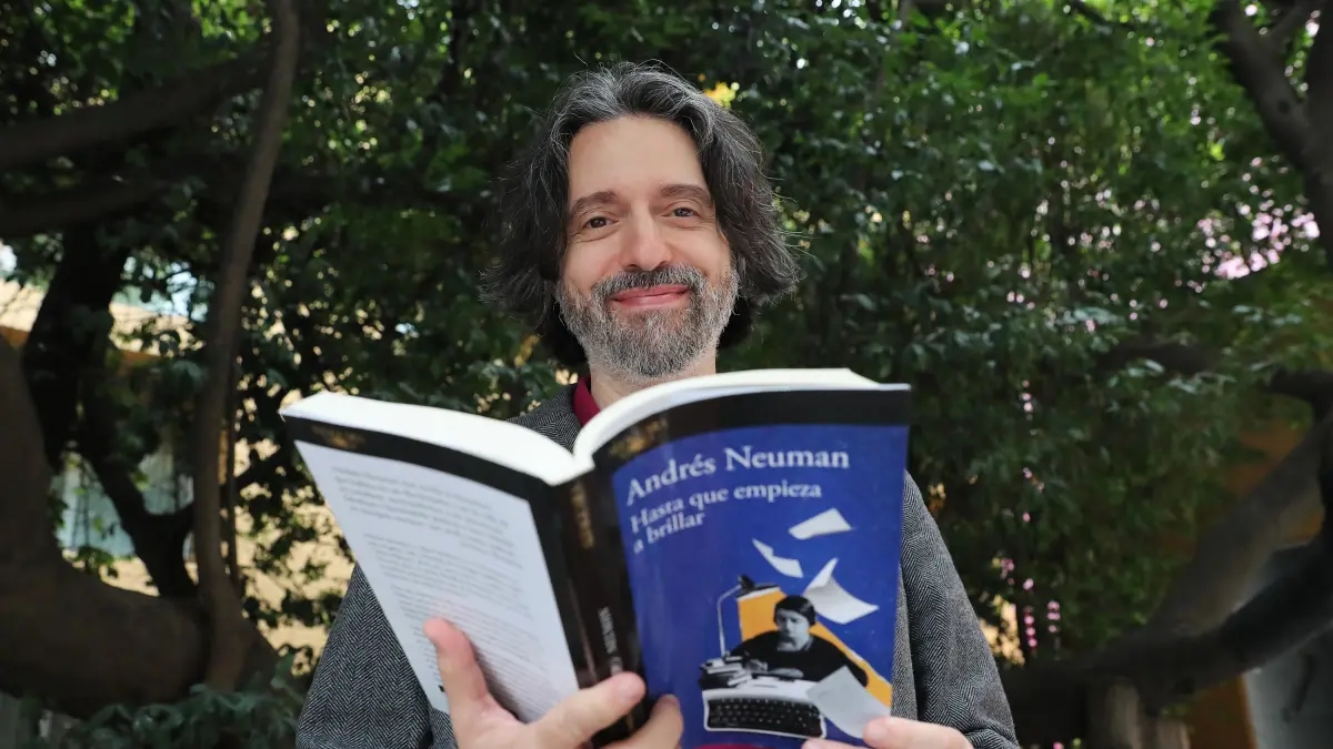 'María Moliner heeft de Spaanse taal met liefde veranderd': Andrés Neuman over zijn nieuwste boek