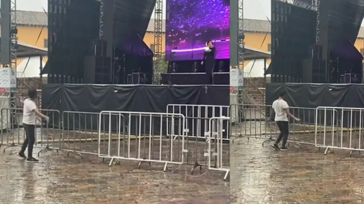 La cantante messicana diventa virale sui social media per la sua esibizione davanti a una sola persona