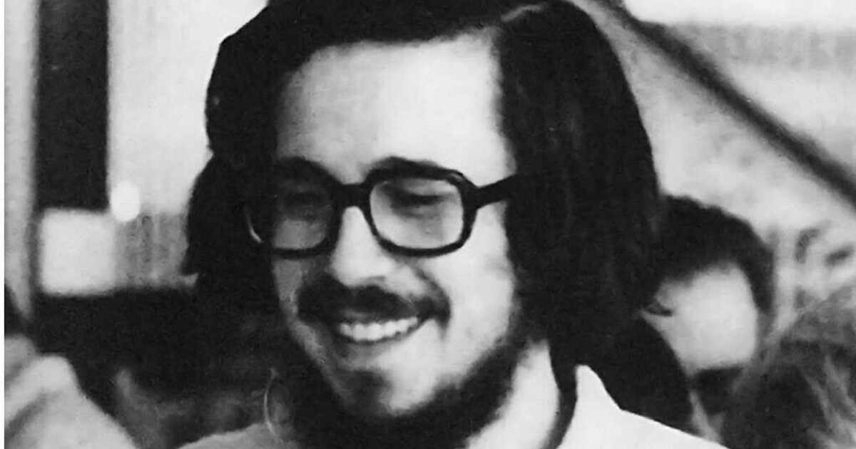 Эссеист должен уметь полностью отвечать за себя. Йеси этого не сделал.