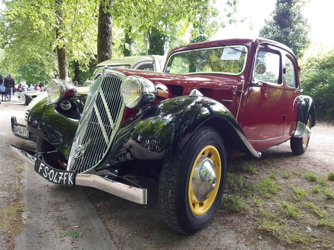 Oldtimers op zondag 22 juni los