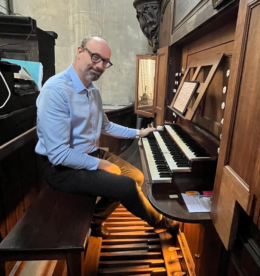 Frédéric Mayeur all'organo, un grande momento