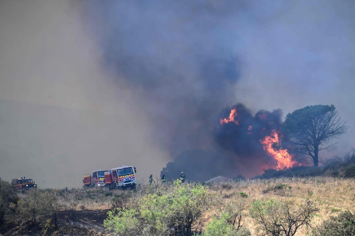 Un gran incendio cerca de Marsella: 100 hectáreas devastadas y 150 personas evacuadas este sábado