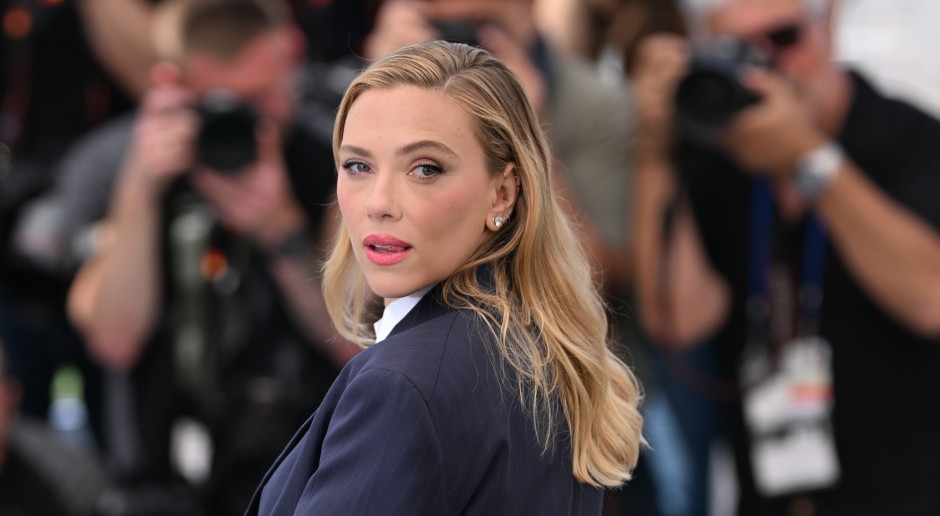 Głos Scarlett Johansson skutecznie odstrasza wilki - twierdzą rolnicy