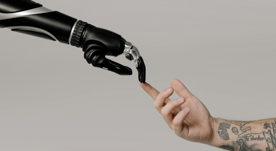 Not Rembrandt, and not Klimt. This artist is most often copied by artificial intelligence.