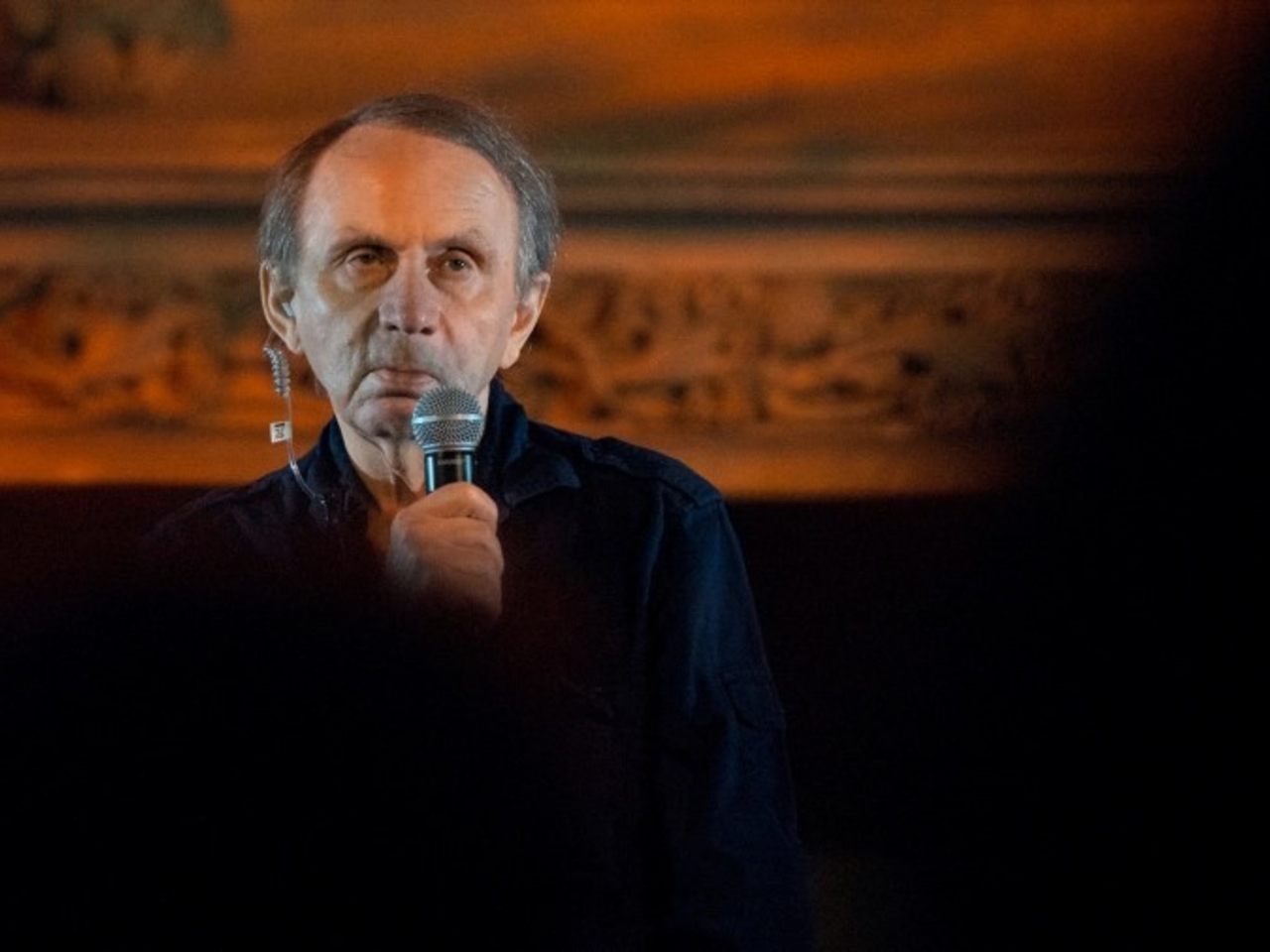 Michel Houellebecq z Clarín: „Naprawdę podobała nam się piła łańcuchowa we Francji”.