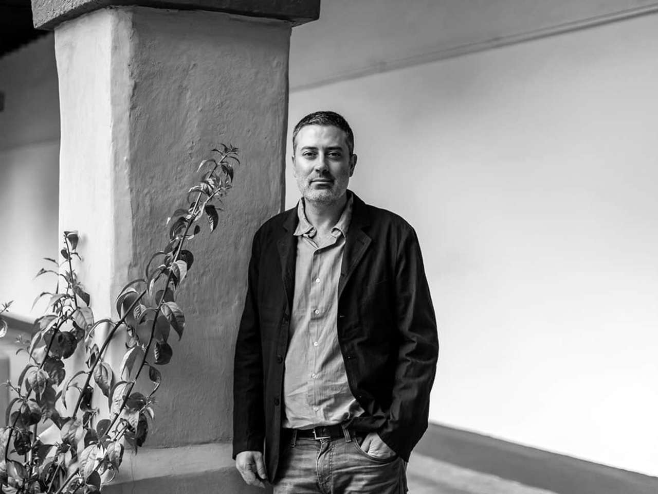 Andrea Bajani: "'Yıldönümü'nde dokunulmaz olan aile tabusunu yıkmak istedim."