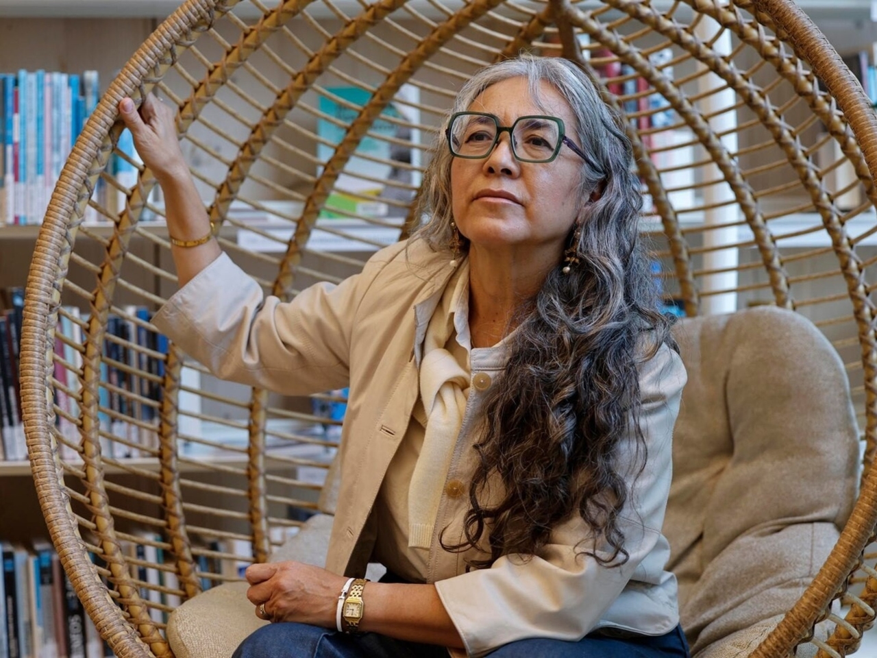 Cristina Rivera Garza is "very afraid" of Trump, at a "delicate and dangerous" moment.