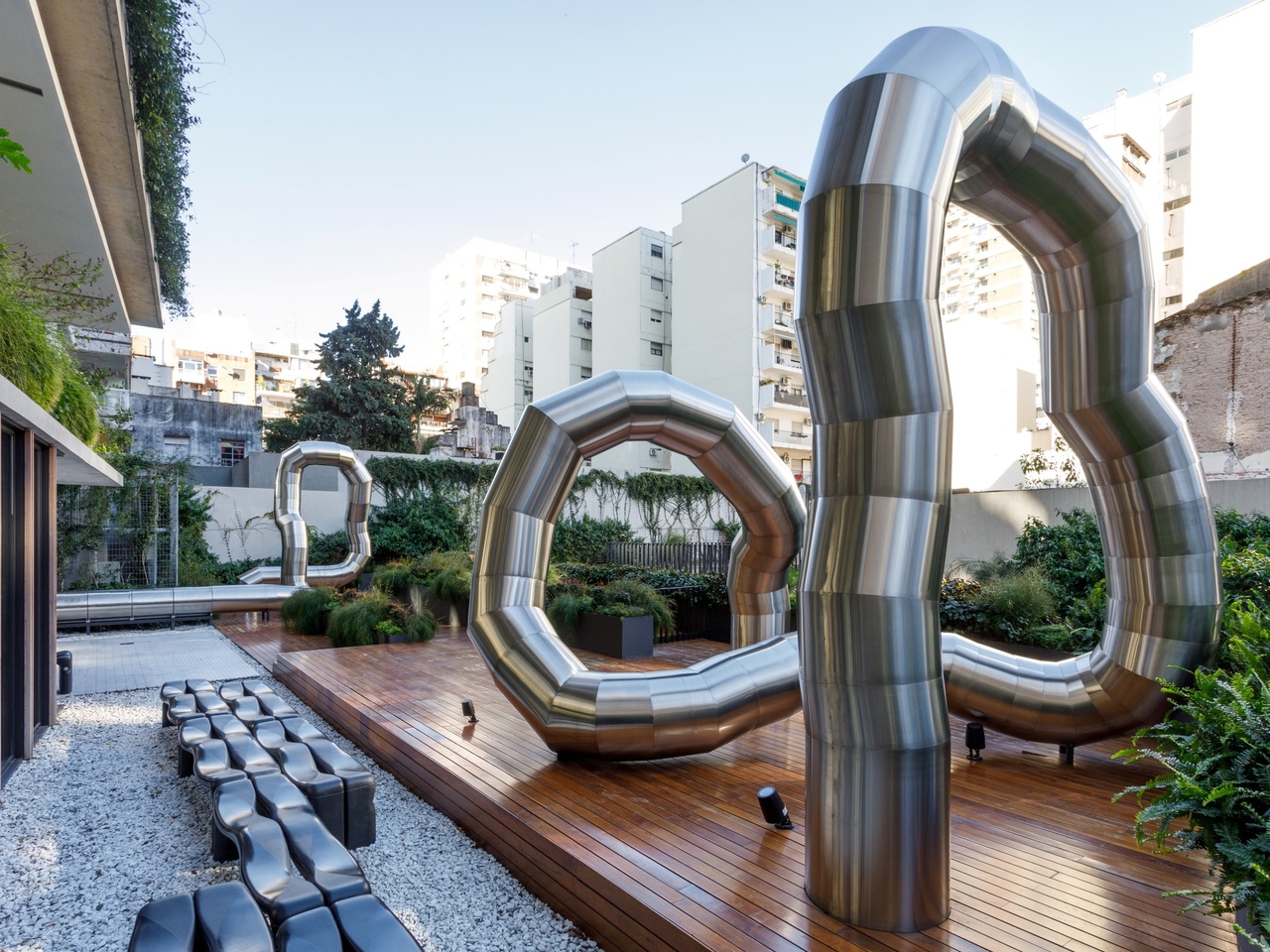 The seventh edition of the Azcuy Prize, the competition that brings contemporary art to new audiences, has been launched.