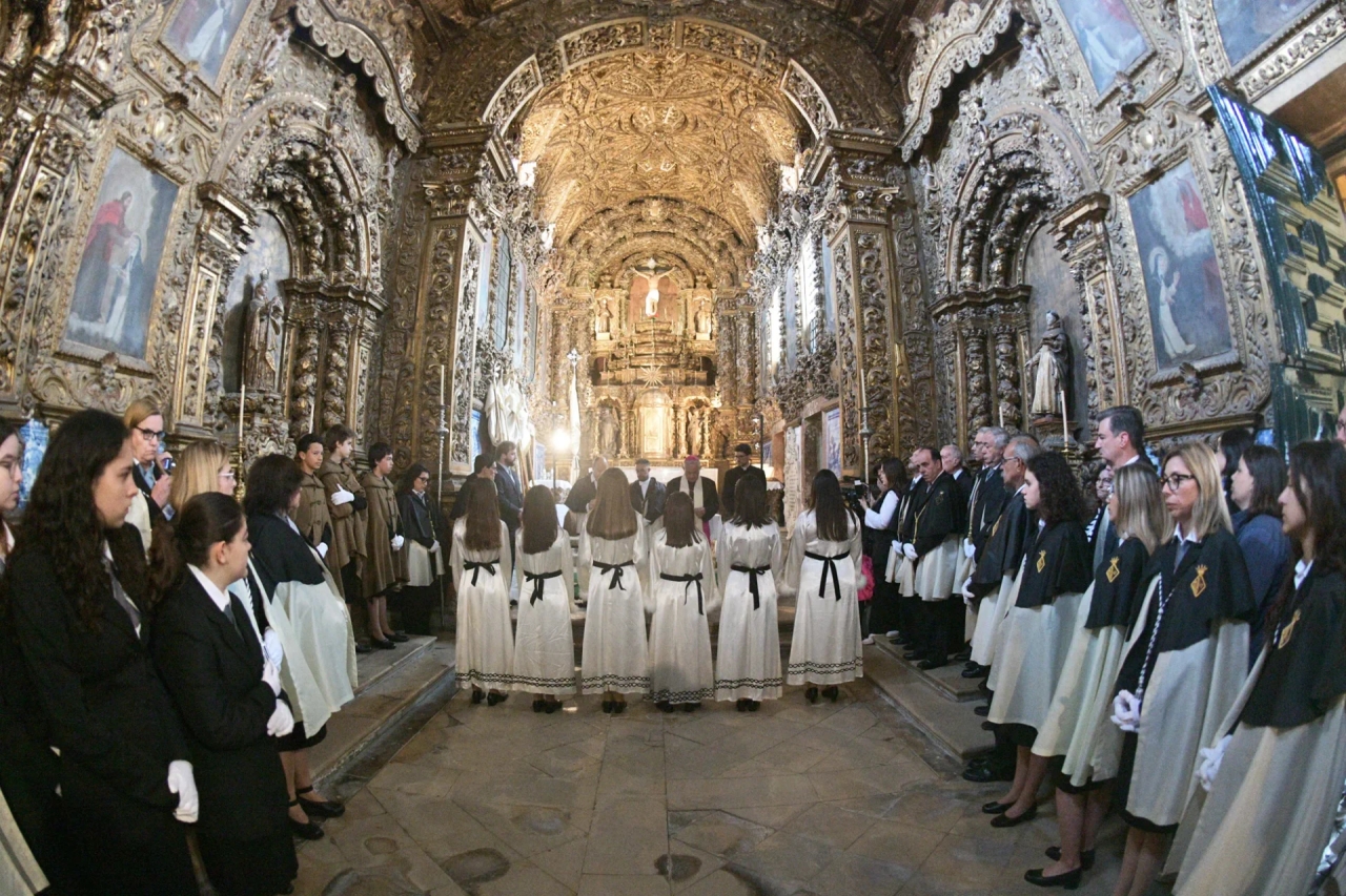The festival began with the opening of the Santa Joana Museum