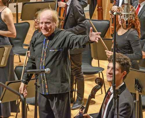 „Orchester sind politisch; sie arbeiten für ein gemeinsames Gut: die Musik.“
