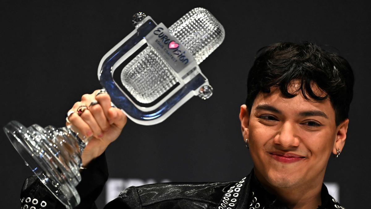 Avusturya, Eurovision zaferinin ardından Olimpiyat şampiyonlarını tezahüratlar, sarılmalar ve güllerle karşıladı.