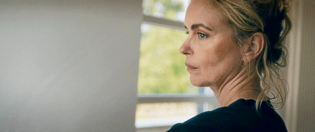 »Zikaden« im Kino | Annäherung in Alleen