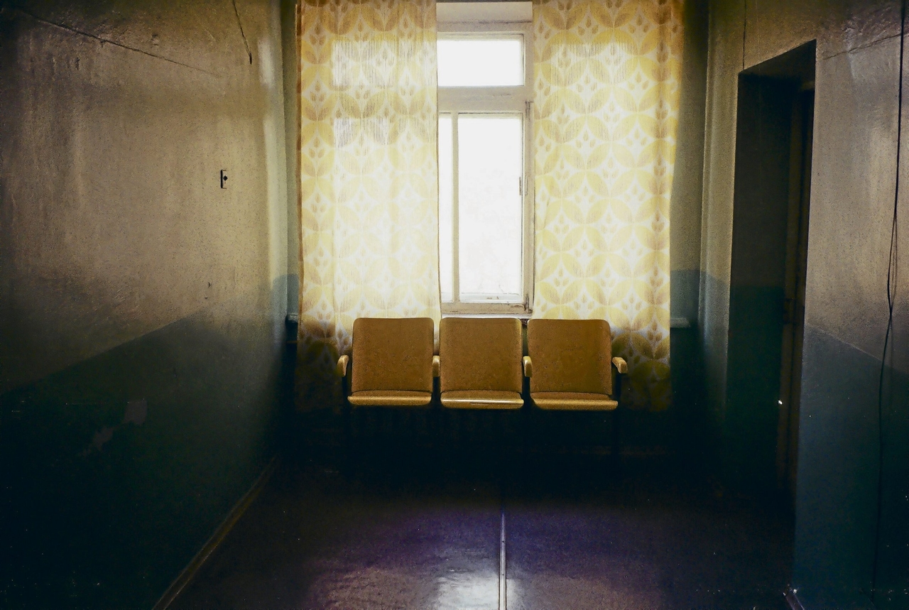 Satire | New collection of texts by Michael Bittner: Waiting Room Earth
