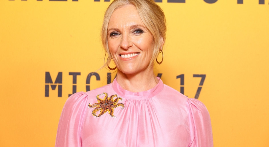 Toni Collette en Anthony Hopkins sluiten zich aan bij de cast van een film over een gehandicapte jongen.