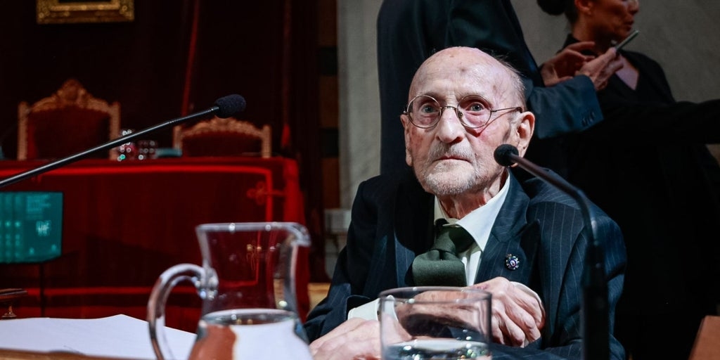 Álvaro Pombo: "La mia vocazione non nasce dal piacere di scrivere, ma dall'aver scritto."