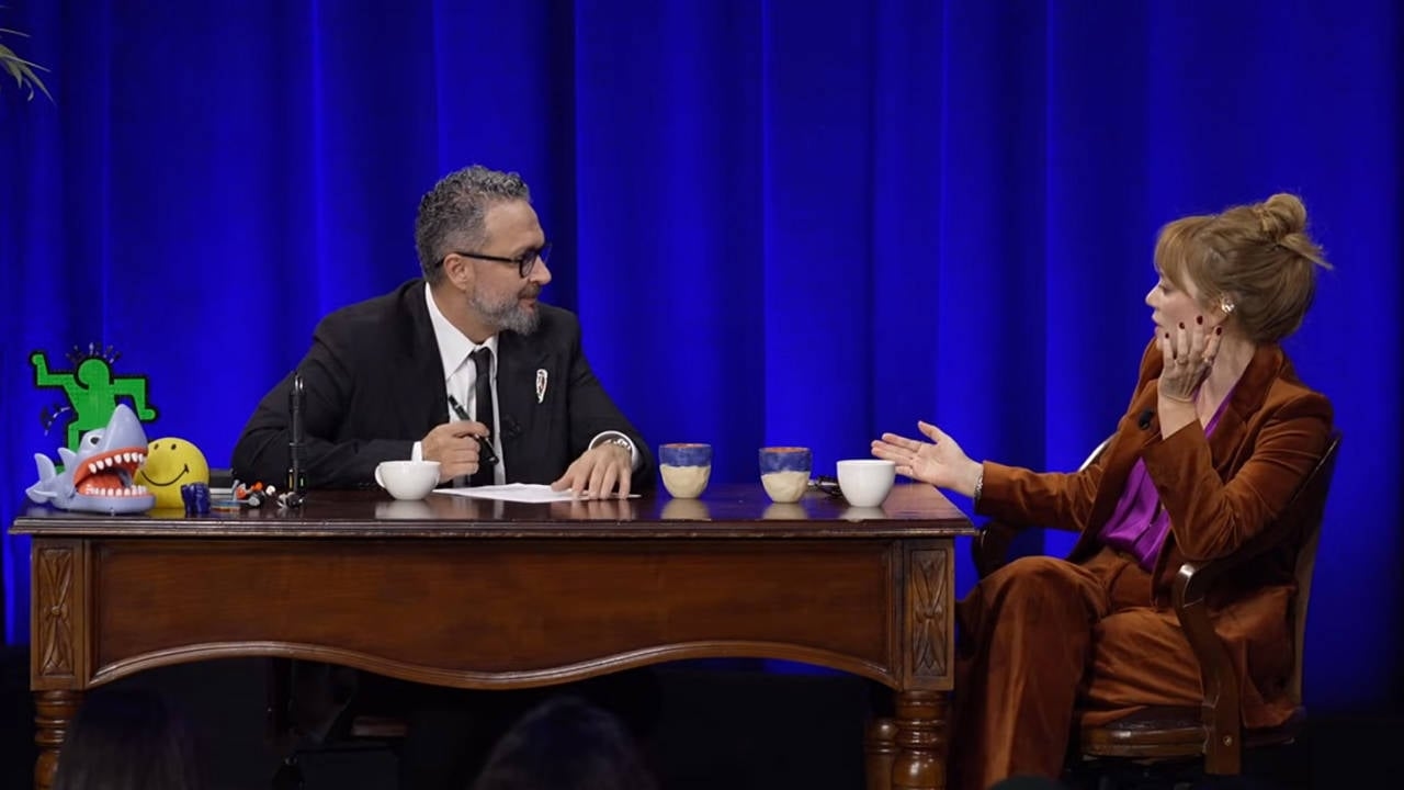 Eine Anspielung von Demet Evgar auf Tamer Karadağlı: „Oh, gab es Stille?“